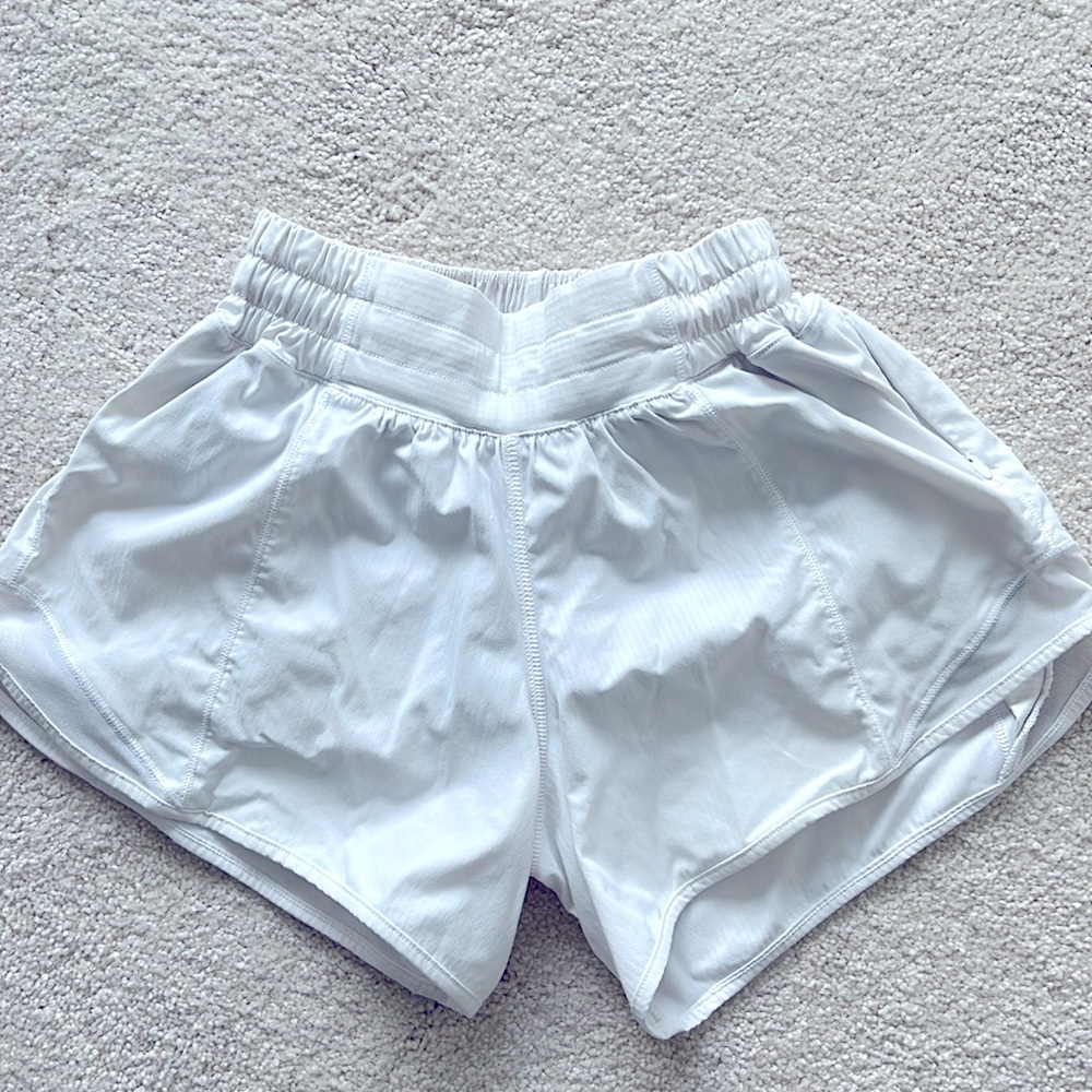 Lululemon white Hotty Hot shorts